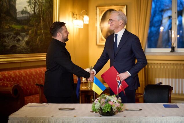 Зеленский прибыл с официальным визитом в Норвегию: подписана декларация об оборонном партнерстве. Видео