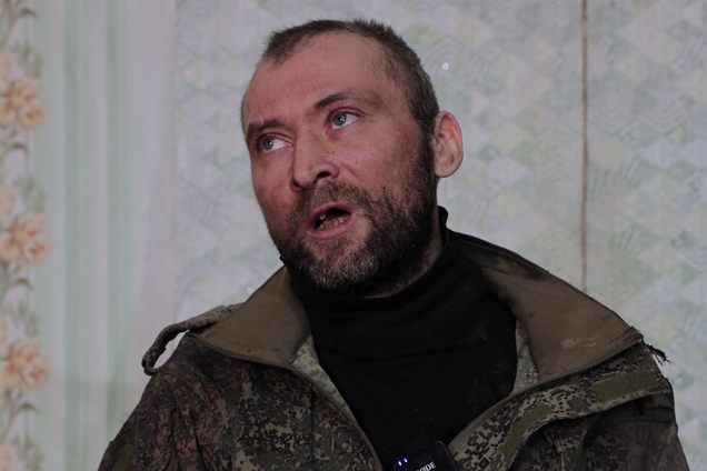 'Из семи выжил только один': пограничники взяли в плен российского военного на Харьковщине. Видео