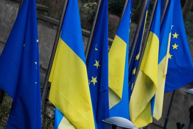 Четыре страны ЕС выступают против ускоренного вступления Украины – Politico