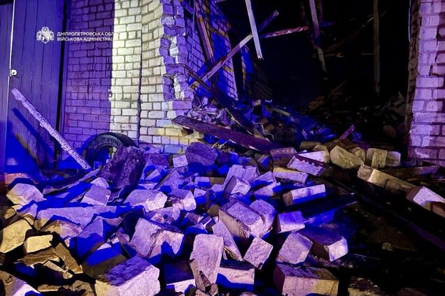 Росія атакувала Дніпро 'Шахедами': зруйновано навчальний заклад, постраждали двоє дітей. Фото