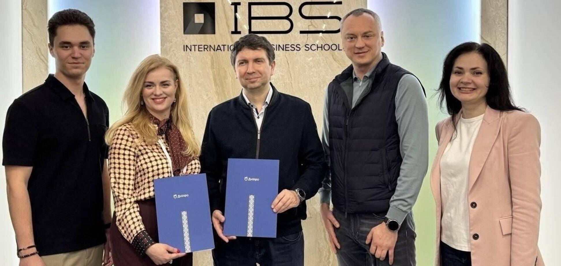 В Днепре запускают новые возможности для бизнеса: город подписал партнерство с 'Дія.Бізнес'