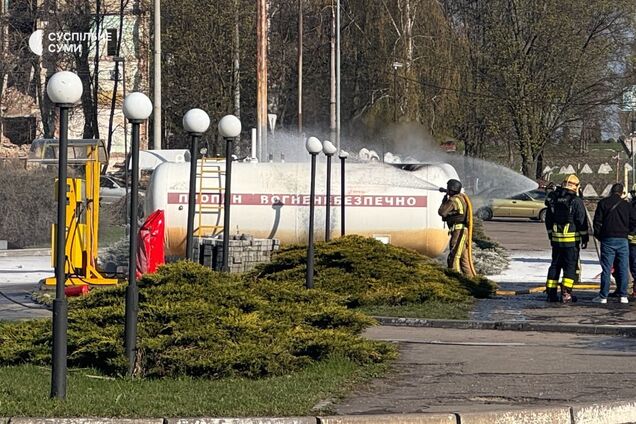 Оккупанты дважды атаковали АЗС на Сумщине: есть жертва и раненые. Фото