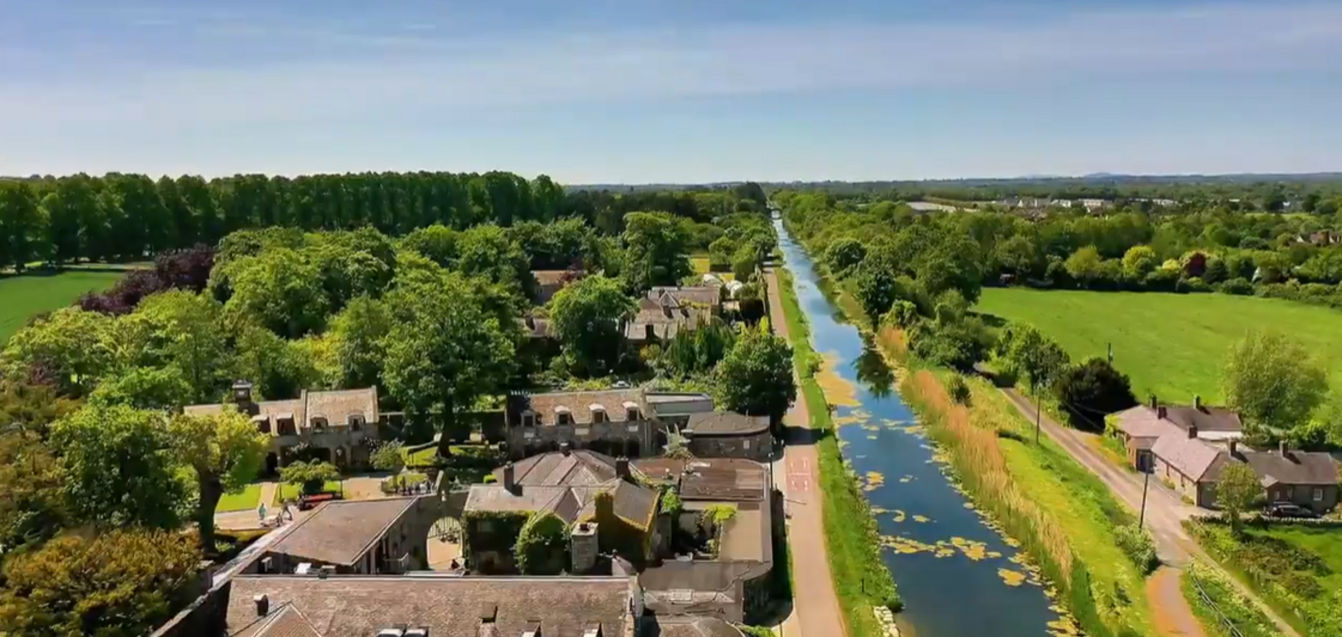 В Ирландии продают целую деревню: сколько стоит