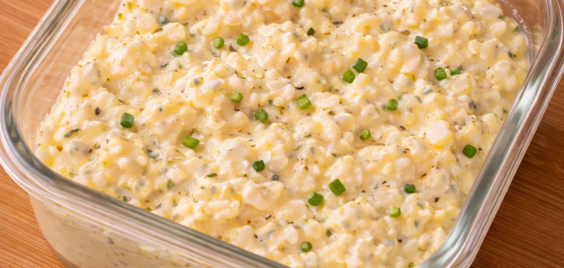 Елементарна домашня намазка з сиру та яєць: готується 15 хвилин