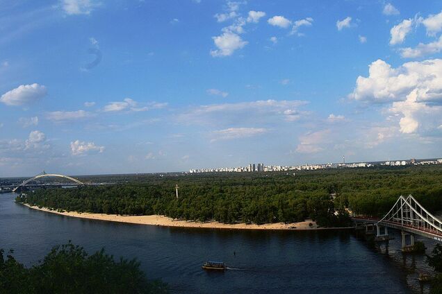 Яким було робітниче поселення на Трухановому острові в Києві у 1930-х роках. Знімок французького фотографа