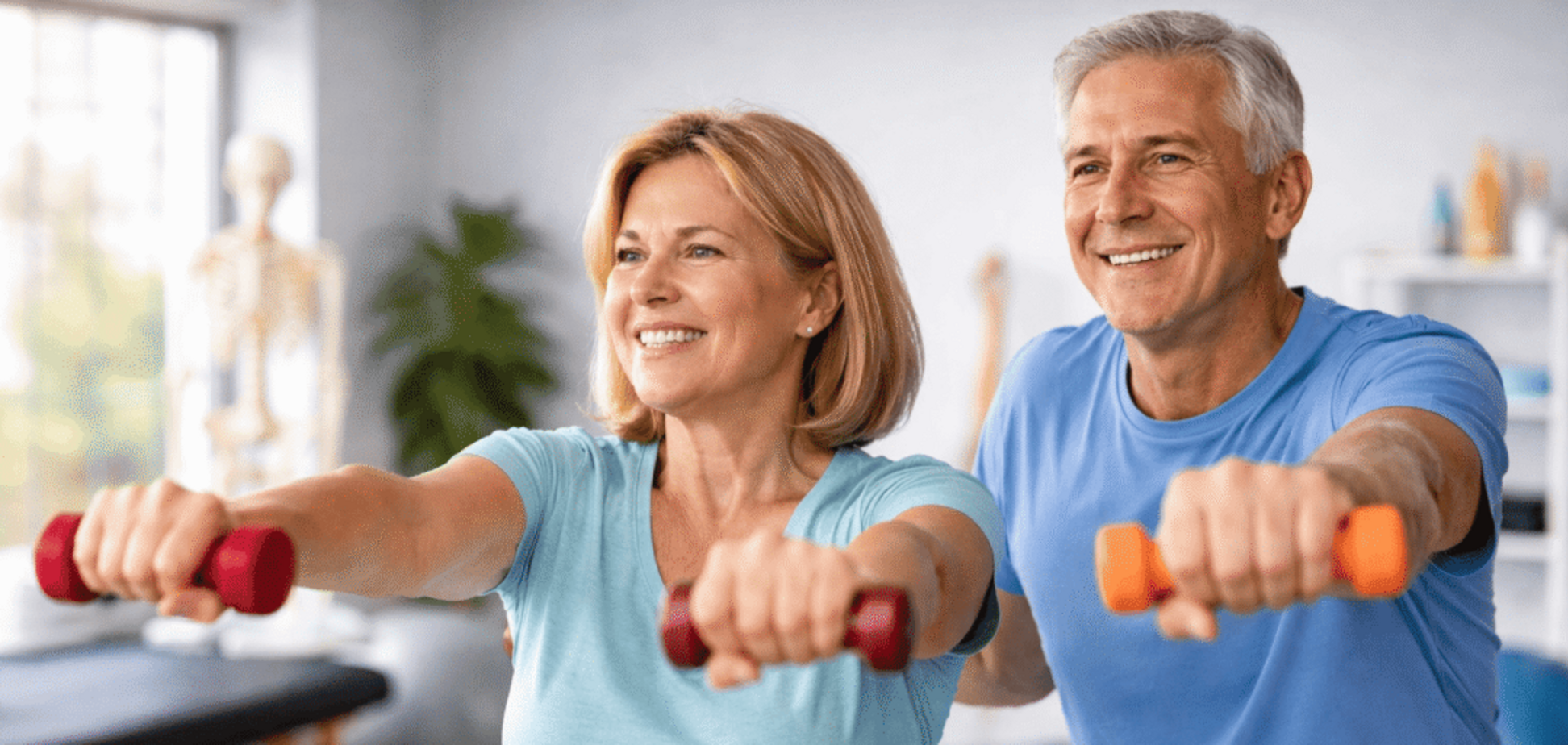 4 вправи стоячи, які допомагають швидше відновлювати м’язи після 60 років