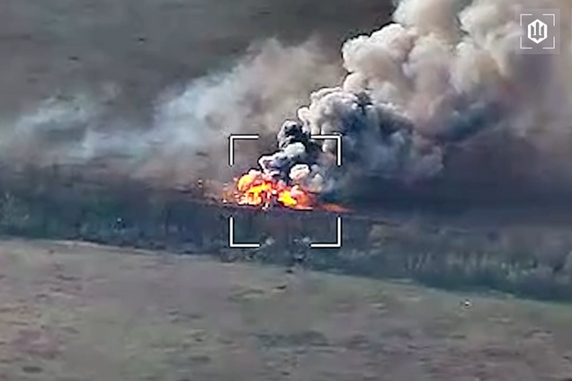 На Запорожье украинские воины поймали адский 'Солнцепёк' оккупантов. Видео поражения