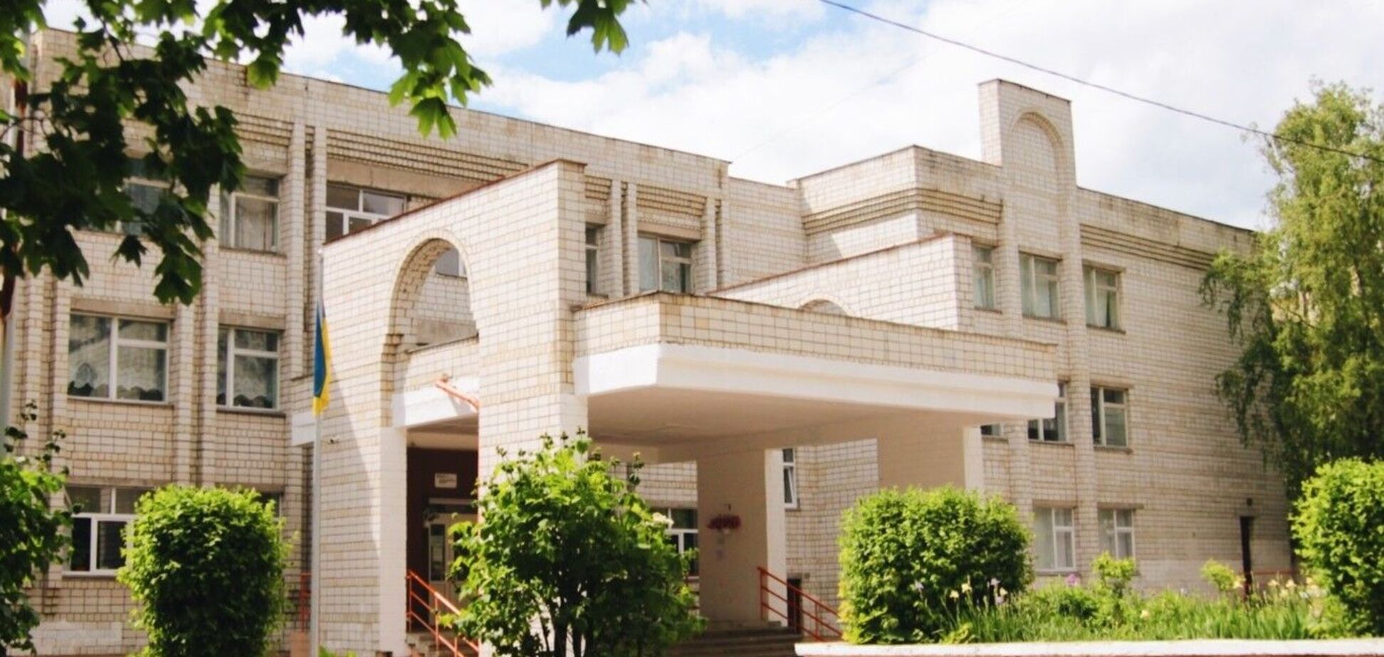 Во Львове учительница обозвала ученика 7 класса 'тупым' и 'дебилом', потому что 'отец военный': скандал получил продолжение