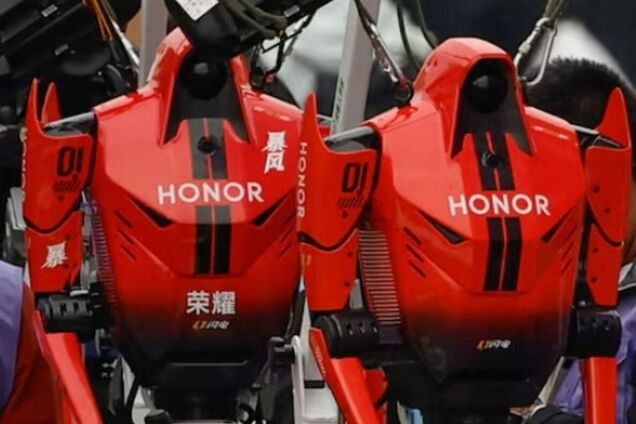 В Пекине состоялся полумарафон, где соревновались люди и роботы-гуманоиды: кто победил