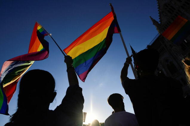 Верховний суд ЄС скасував анти-ЛГБТК+ правила Орбана в Угорщині: що це означає