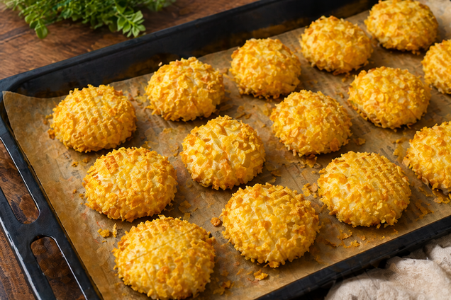 Хрустящие куриные наггетсы в духовке: как приготовить