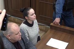 'Чому ви вважаєте мене винною?' поліцейська Анна Дудіна, яку звинувачують у втечі під час теракту у Києві, розповіла свою версію подій. Відео