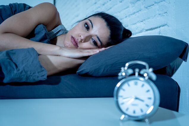 Ночные пробуждения и тревога: как успокоить мозг и вернуть сон