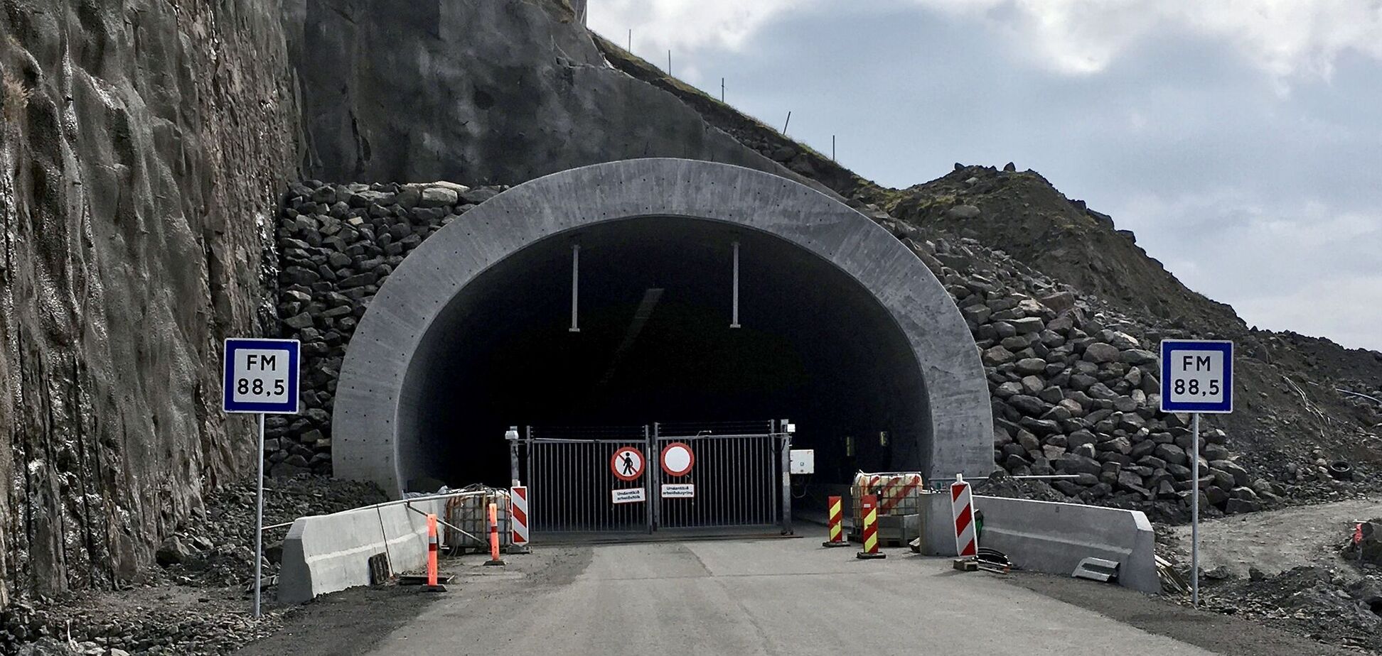 Где расположен единственный в мире подводный перекресток: как он работает