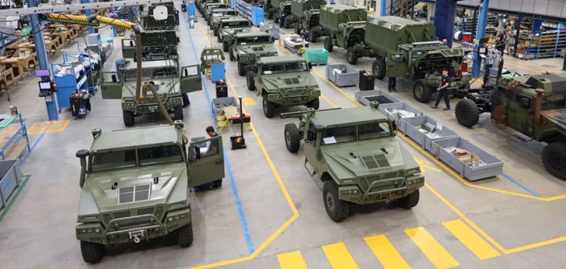 Іспанія передасть Україні 100 бронемашин VAMTAC: що про них відомо. Фото