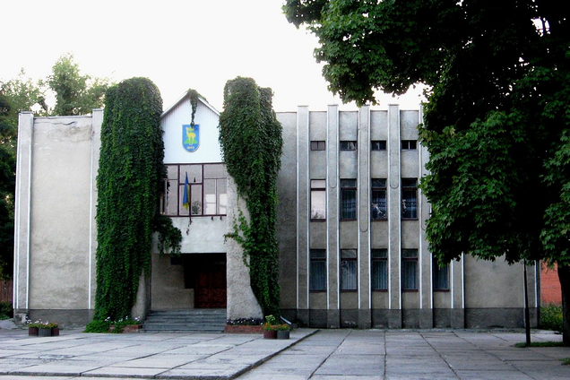 На Волині посеред лісу зберігся вокзал, якому понад 120 років. Фото