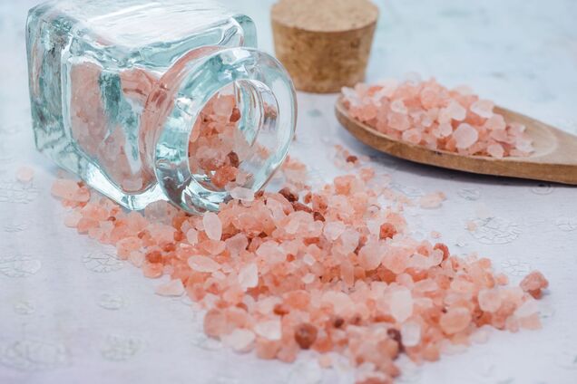 Тренд для схуднення з TikTok: чи може рожева сіль допомогти знизити вагу