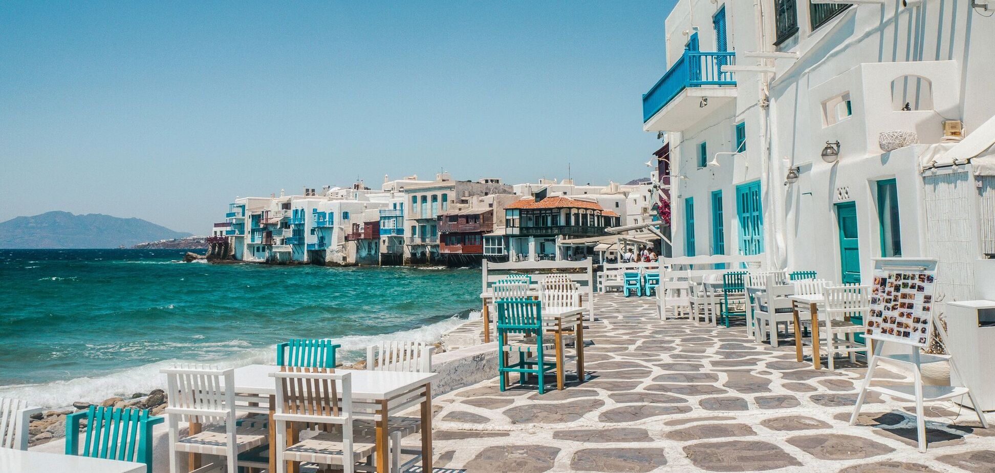 Не только Санторини: лучшие направления с белыми домиками