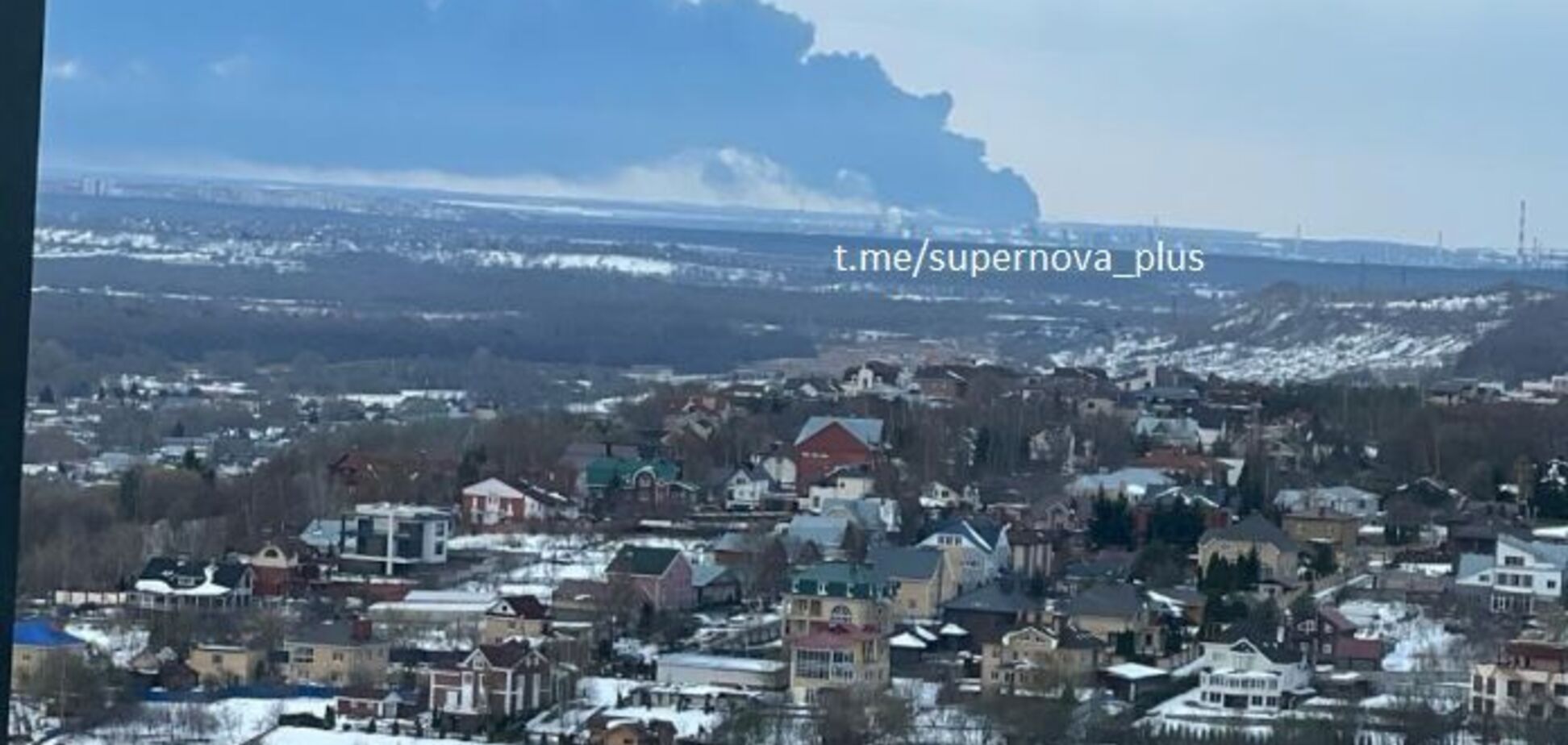 Було пошкоджено три резервуари з нафтою: у СБУ розкрили подробиці ураження російської НПС у Нижньогородській області. Відео