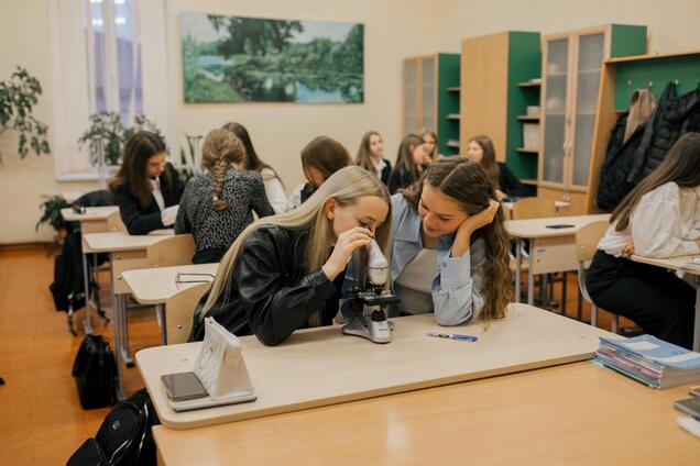 Лицеи в Украине будут работать по обновленным правилам: что изменится с 1 сентября