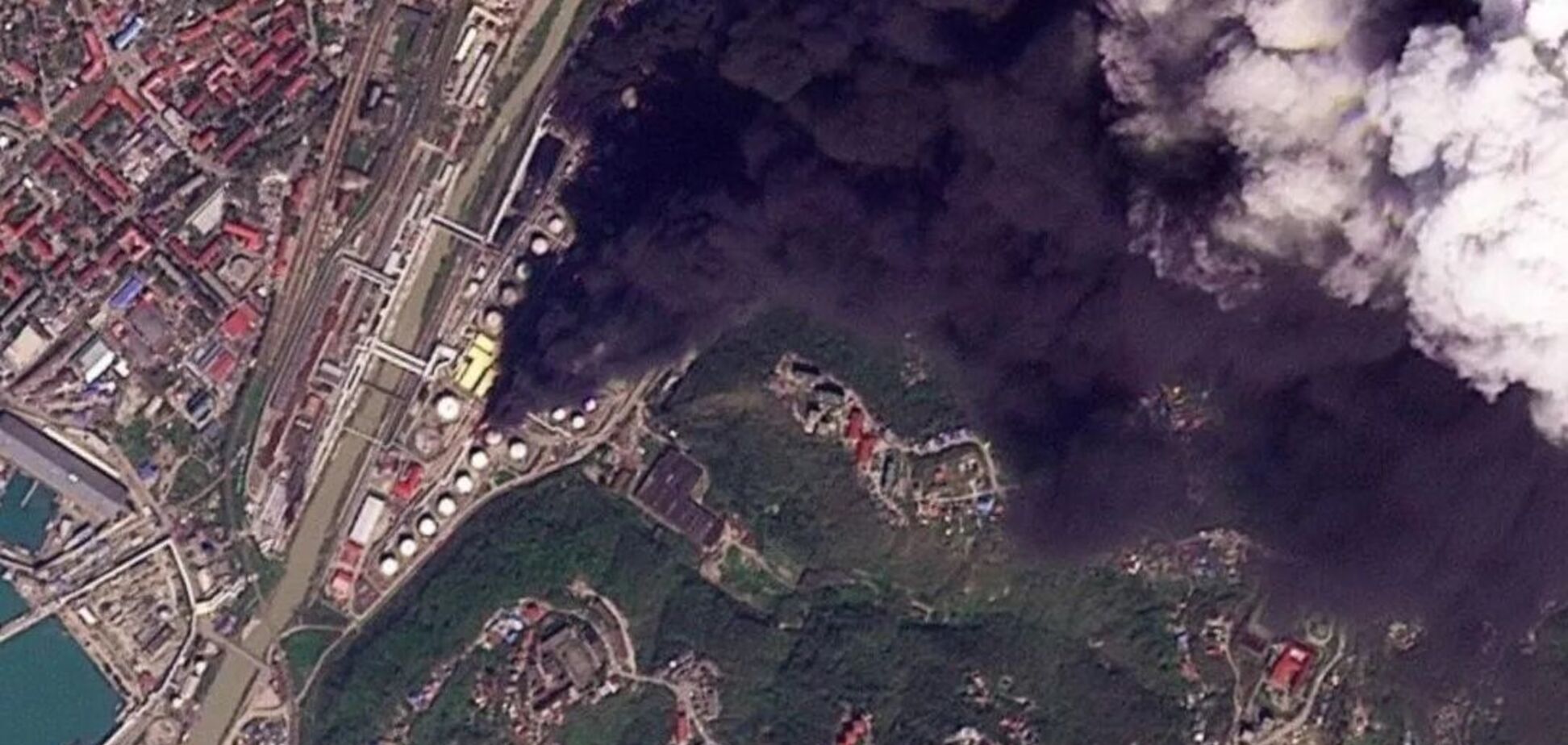 Россияне не плакали из-за украинских детей или животных, а теперь воют из-за мазутных дождей