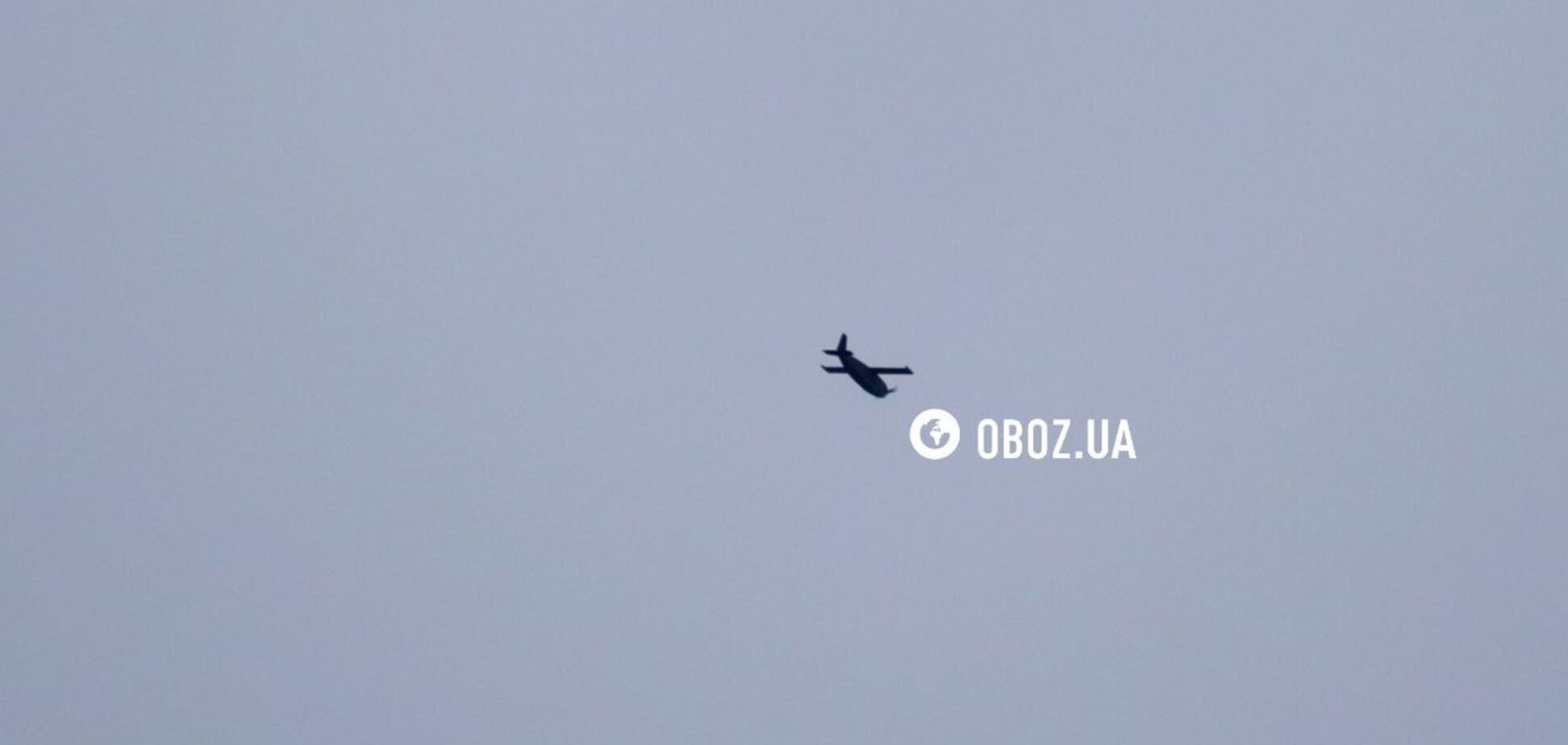 Киев утром атаковали вражеские дроны: зафиксировано падение обломков. Все подробности