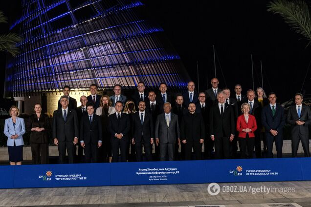 Саммит ЕС: впервые без Орбана, но не без проблем, санкции с ограничениями и членство Украины в подвешенном состоянии. Интервью с Шамшуром