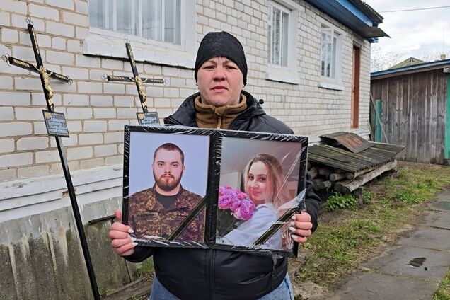 Готовились к свадьбе, а похоронены в одной могиле: на Черниговщине попрощались с молодой парой, которая подорвалась на мине. Фото и видео