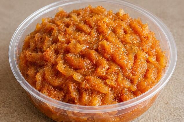 Як приготувати ікру з цибулі: можна зробити смачні бутерброди