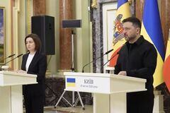 'РФ несет войну': Зеленский обратился к странам-соседям с призывом