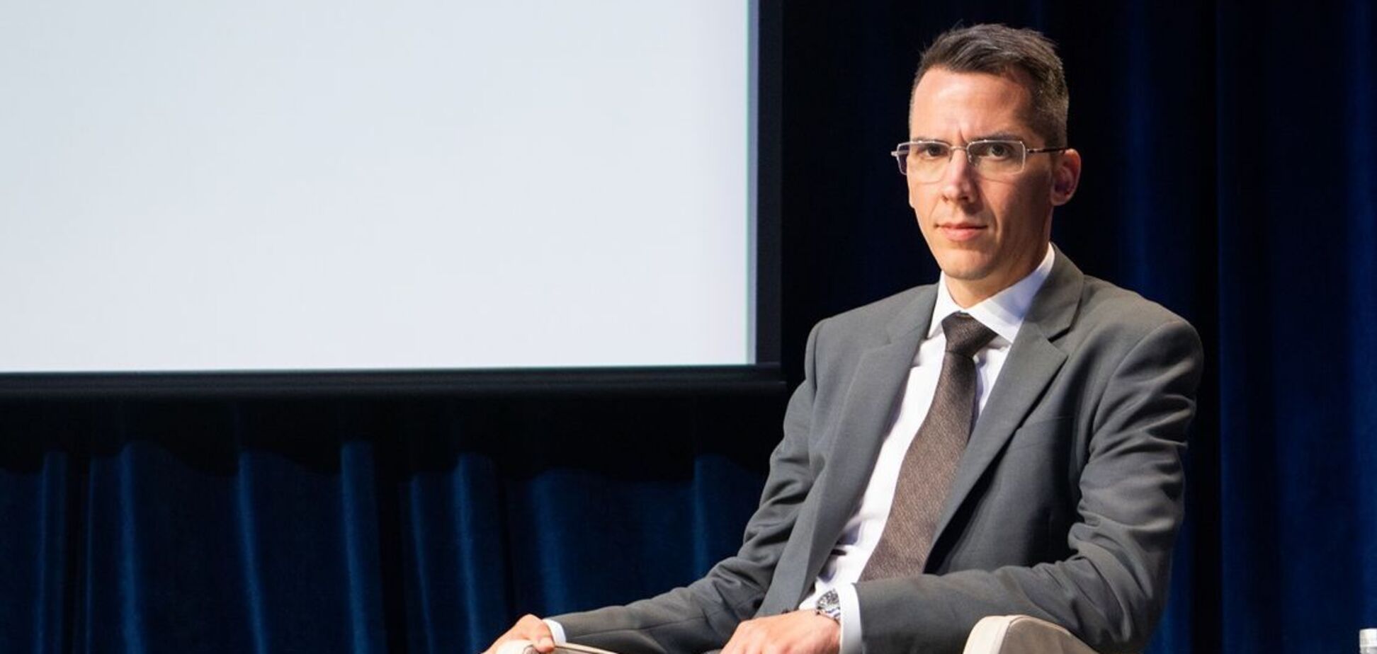 Уничтожение украинской идентичности и милитаризация детей: в Украине заочно будут судить заместителя министра образования РФ. Фото