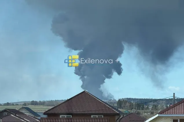 Піднявся дим: у російській Пермі атаковано 'Транснафту'. Фото і відео