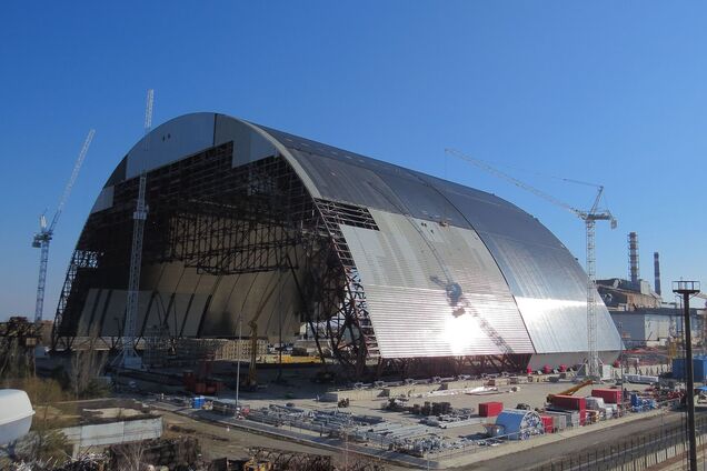 США виділять $100 млн на ремонт пошкодженого російським дроном укриття ЧАЕС: Зеленський подякував