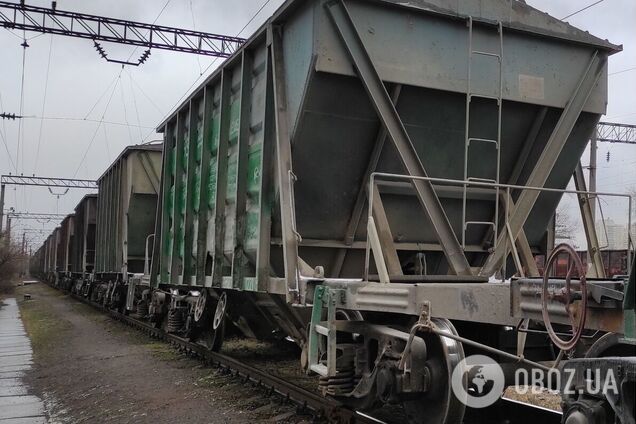 На Киевщине 13-летнего парня поразило током на железной дороге: у ребенка 80% ожогов тела. Подробности и фото