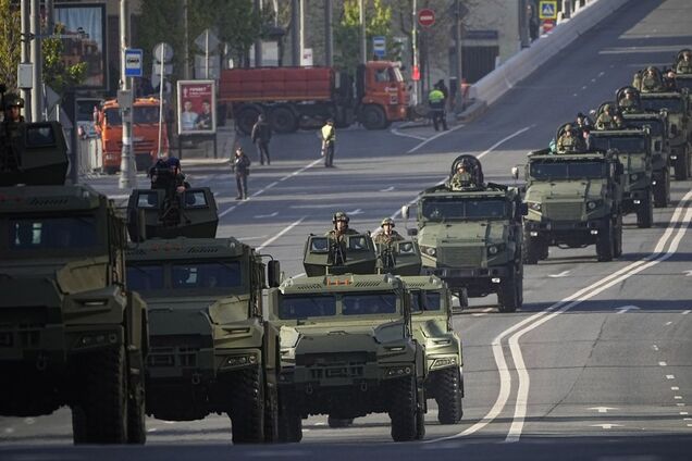 Колонны военной техники не будет: стал известен сценарий парада 9 мая в Москве