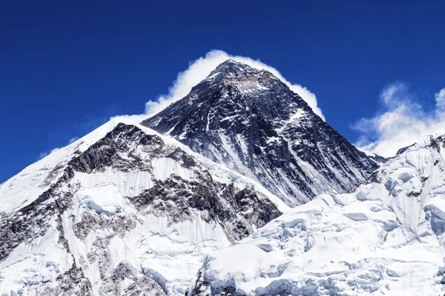 'Заработали' на страховках почти $50 млн: в Непале разоблачили аферу с якобы отравлением альпинистов гидами