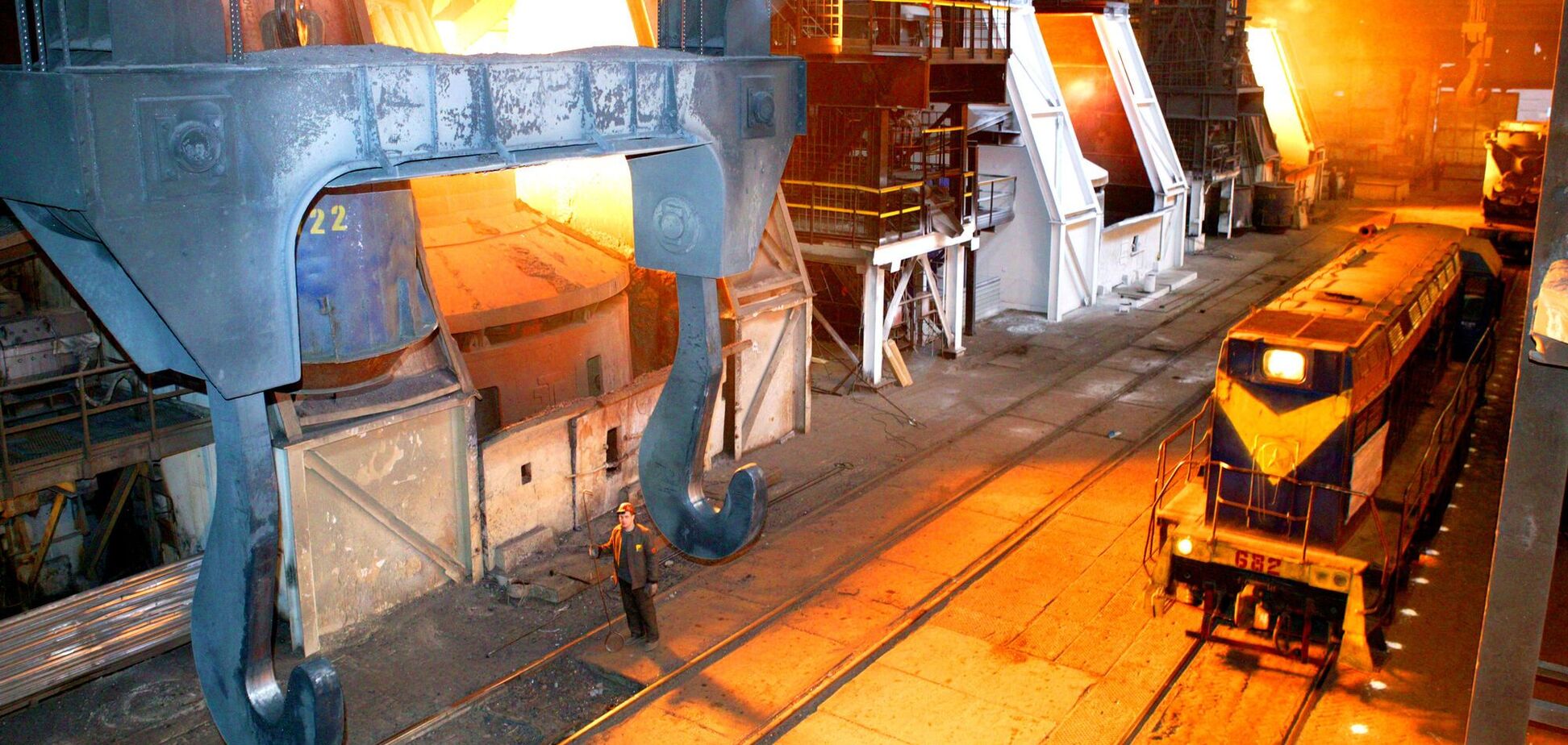 АрселорМиталл Кривой Рог потерял все контракты на экспорт в ЕС из-за действия экопошлины СВАМ: под угрозой увольнения 3 тысячи работников