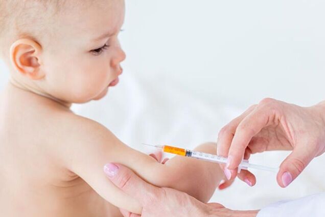 Лікарі у США б'ють на сполох: падіння рівня вакцинації може призвести до повернення смертельних бактеріальних захворювань