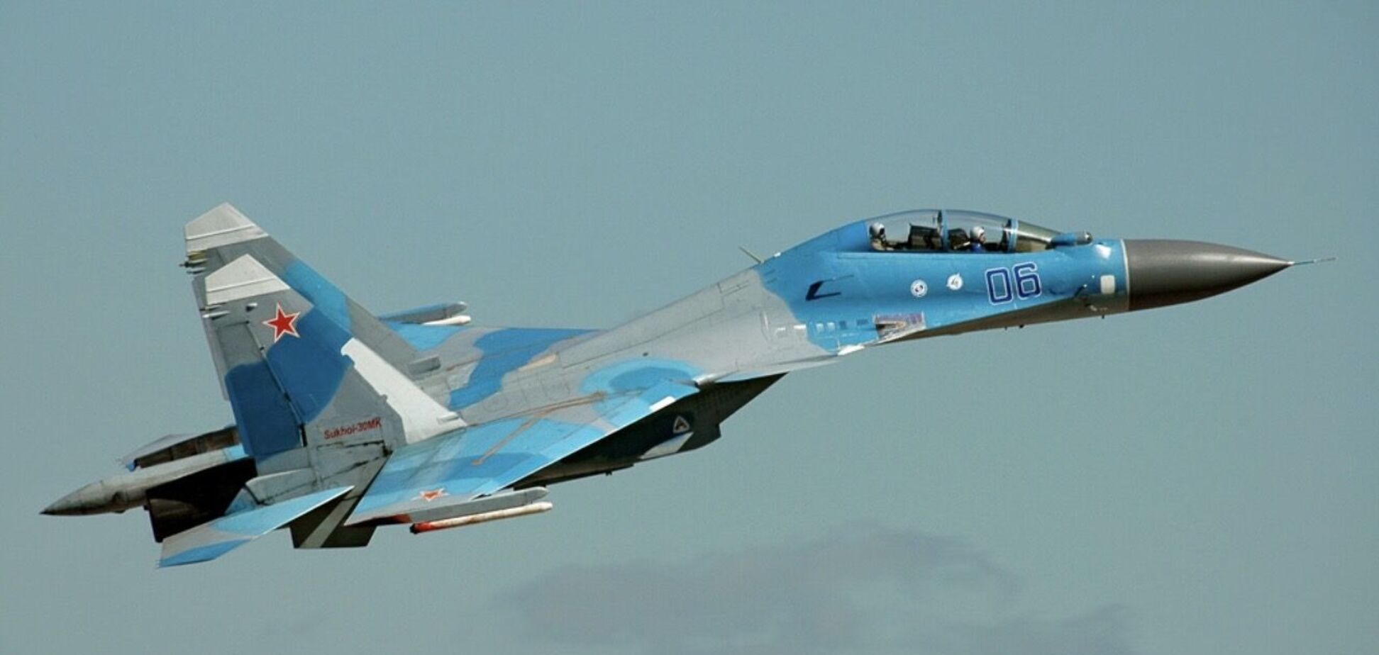 Мінус один: в окупованому Криму розбився російський літак Су-30