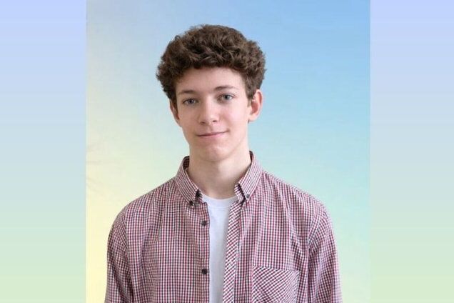 Українець став призером міжнародної олімпіади з фізики: школяр із Прикарпаття обійшов 5600 конкурентів із понад 100 країн світу. Фото