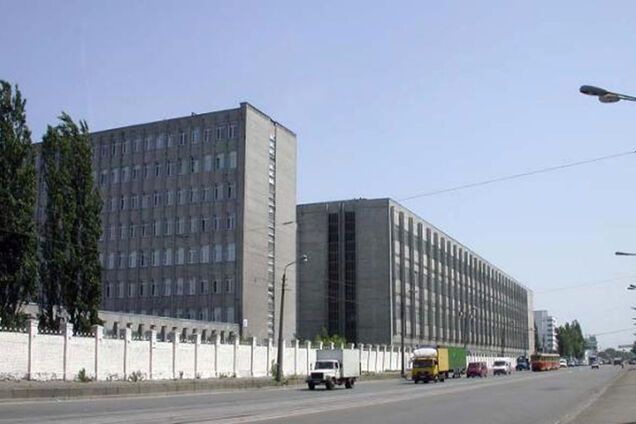 Кто мог продать за бесценок имущество 'Киевского радиозавода', известно имя