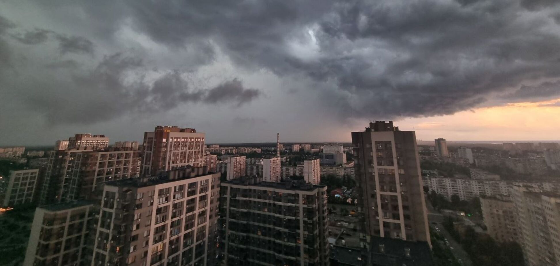 Небольшой дождь и до +13°С: прогноз погоды по Киевской области на 30 апреля