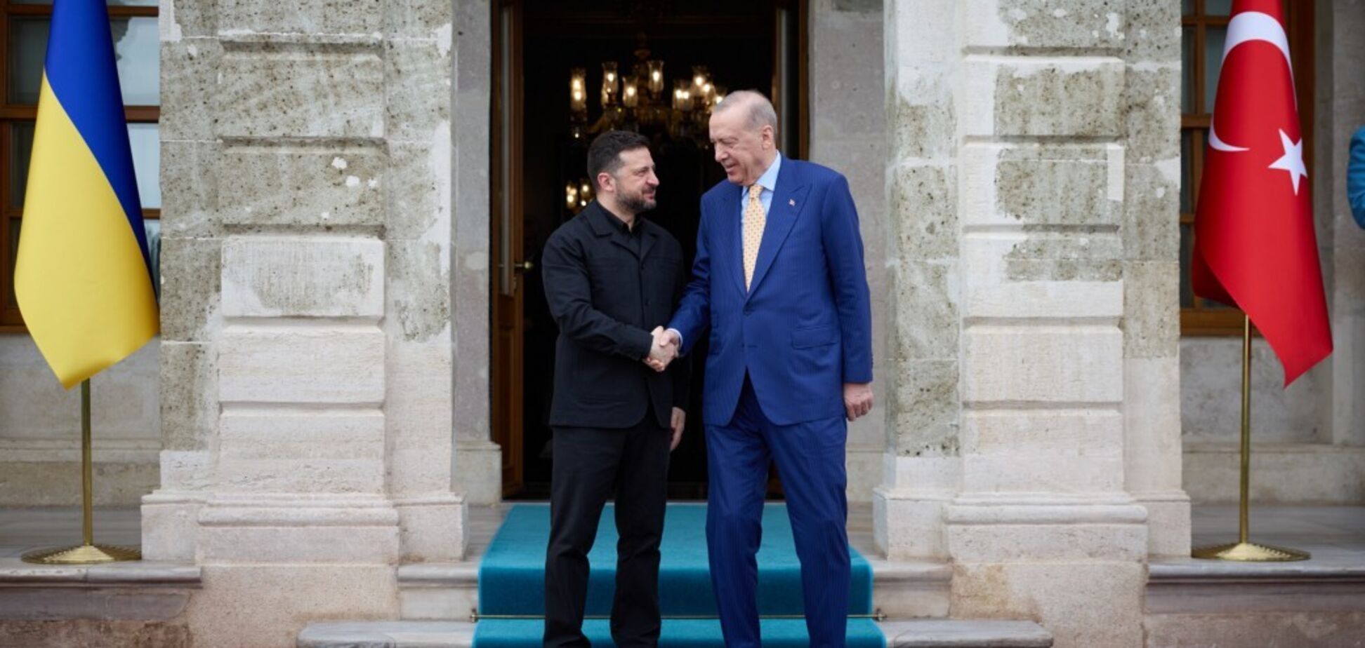 Турция готова принять следующий раунд мирных переговоров, – Зеленский