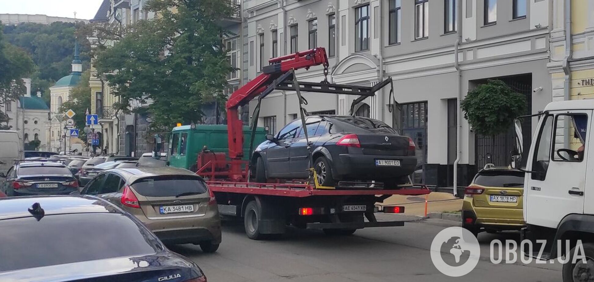У Києві піднімуть ціни на транспортування евакуйованих авто: скільки заплатять водії