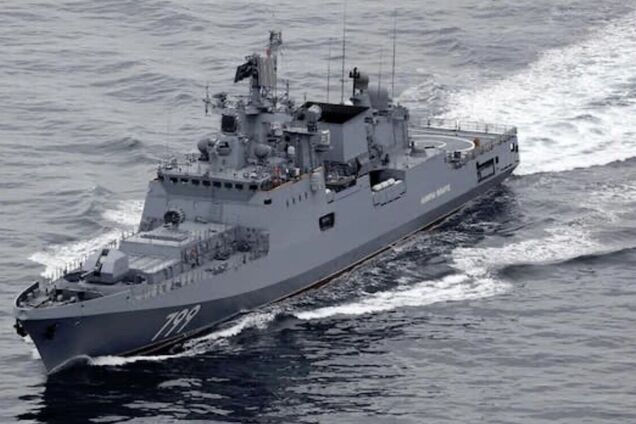 Является носителем ракет 'Калибр': что известно о фрегате 'Адмирал Макаров', пораженном в порту Новороссийска