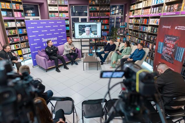 'Железные мечи': в Киеве презентовали украинский перевод книги историка Бар-Зохара об операции Израиля в ответ на нападение ХАМАС