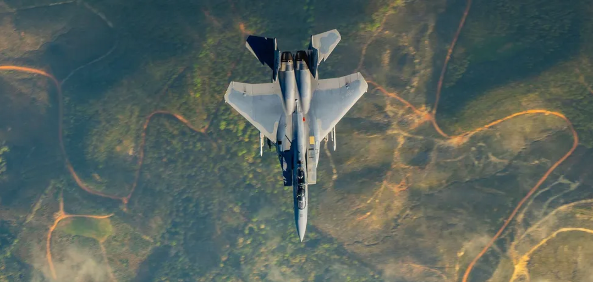 К операции могли привлекать дополнительные силы: в Иране нашли документы майора из поисковой команды, которая спасла члена экипажа F-15