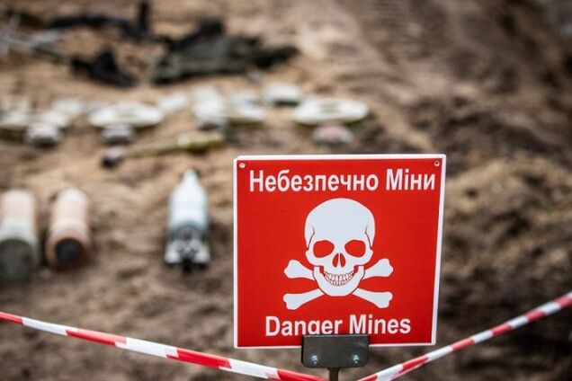 Сколько гражданских пострадали от взрывов мин за время полномасштабной войны: названы страшные цифры