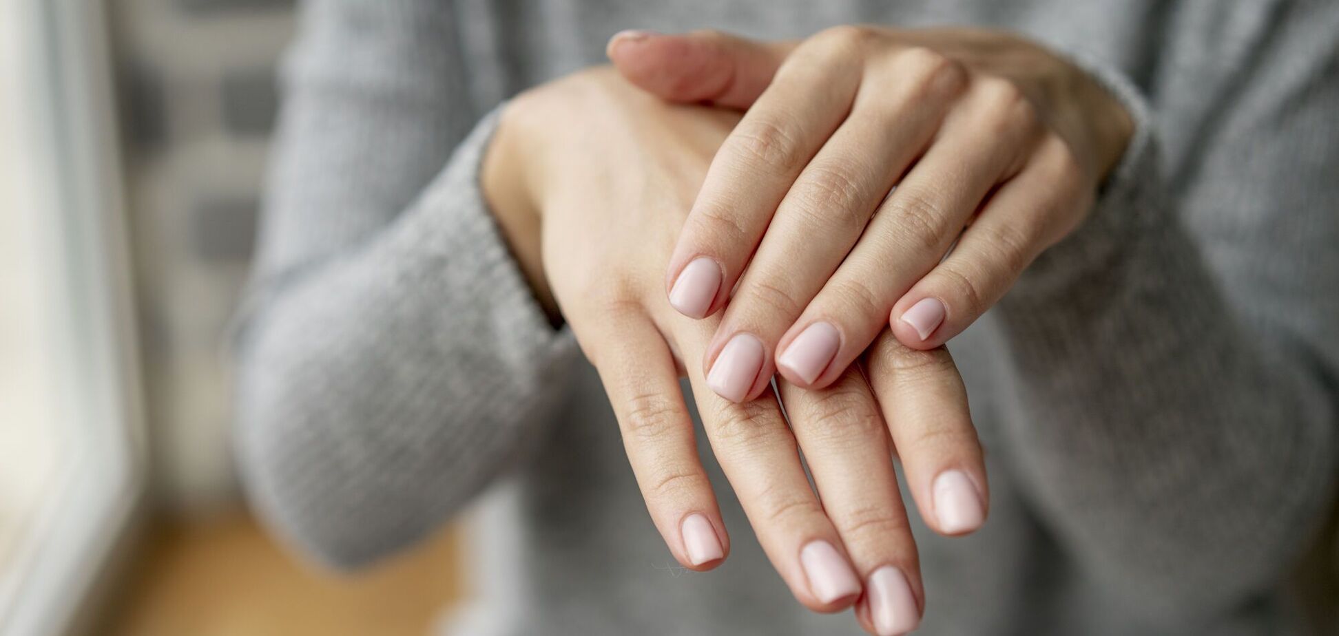Ногти предупреждают об опасности: неочевидный симптом проблем с сердцем и печенью