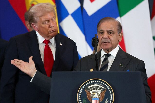 'Я искренне прошу': премьер Пакистана призвал Трампа и Иран пойти на взаимные уступки